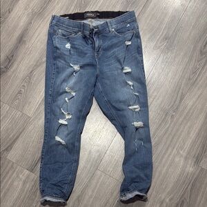 Trendy Blue Distressed Jeans